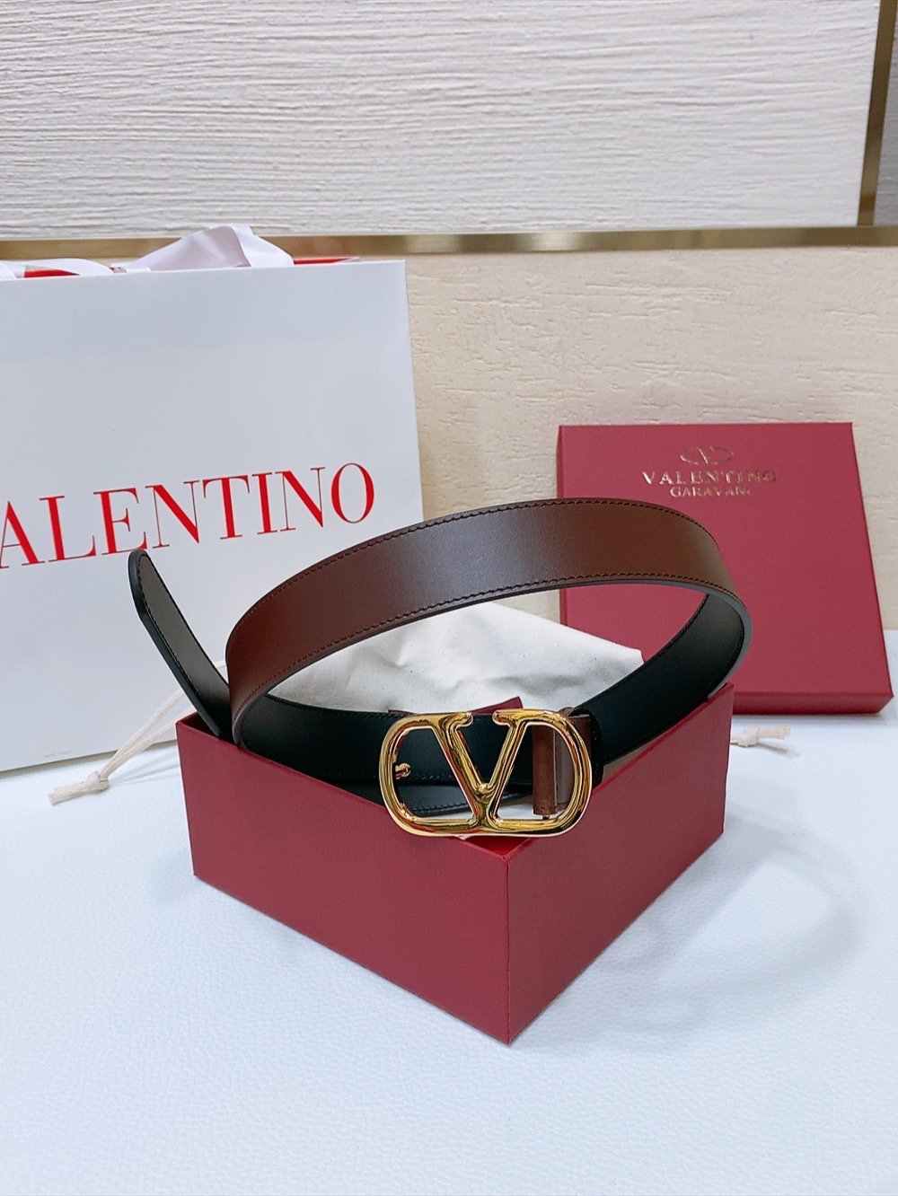 [Valentino Belts] Valentino VLOGOSIGNATURE glossy calfskin beltSwaroot Dr