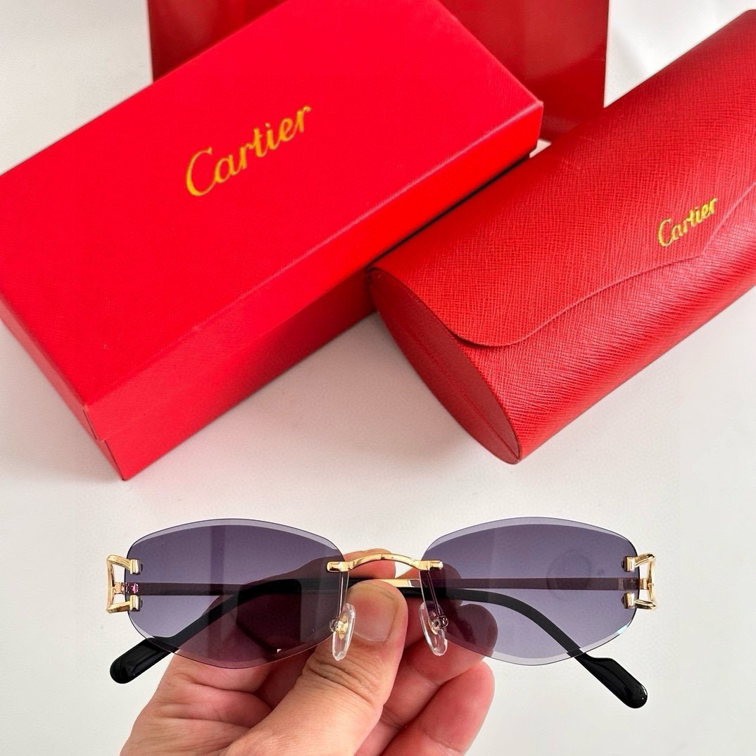 ‼️Cartie*
ModelCT0467S
Size57口18-140