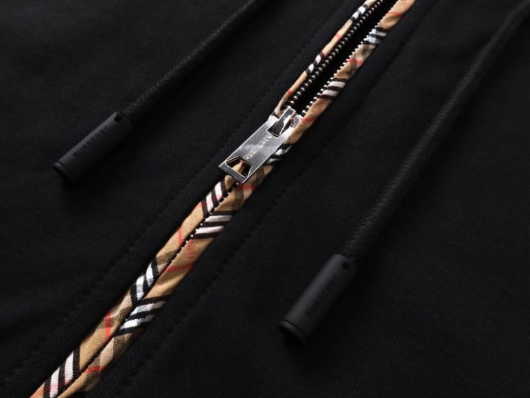 巴宝莉/Burberry 秋冬新品 经典格纹拼接开衫拉链外套