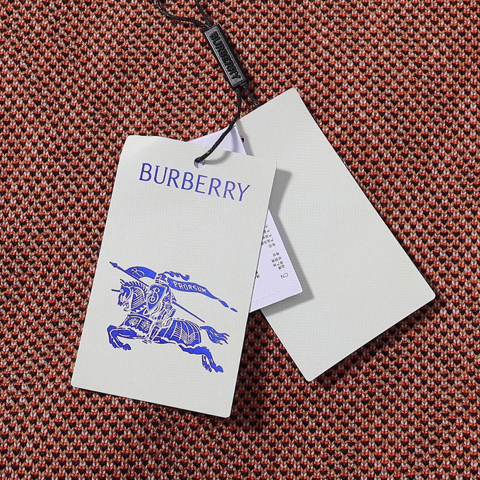 巴宝莉/Burberry 秋冬新品 经典斜纹大格纹针织开衫毛衣