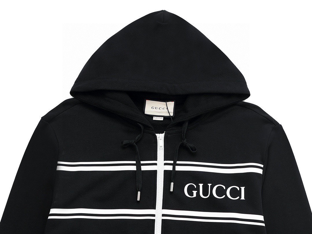 古驰/Gucci 秋冬新品 经典条纹字母压胶开衫拉链连帽外套 黑色/藏青