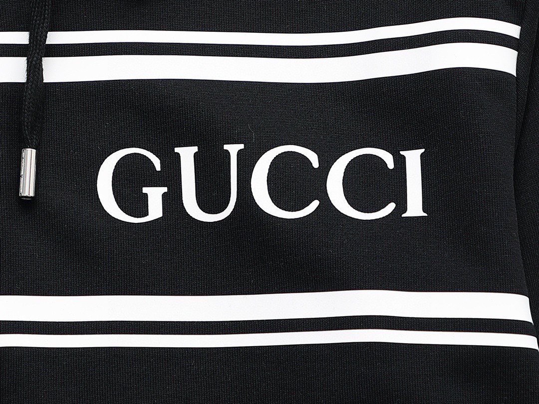 古驰/Gucci 秋冬新品 经典条纹字母压胶开衫拉链连帽外套 黑色/藏青