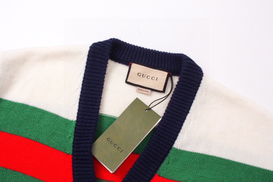古驰/Gucci 秋冬新款经典红绿条纹针织开衫