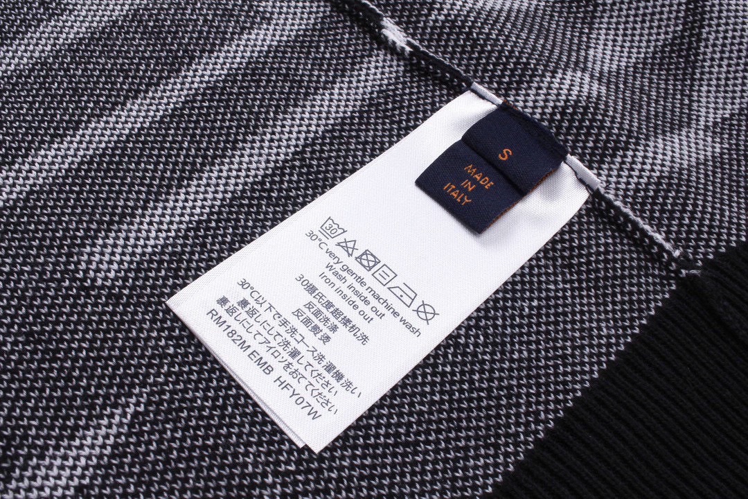 路易威登/Louis Vuitton 秋冬新款黑白提花编织圆领毛衣