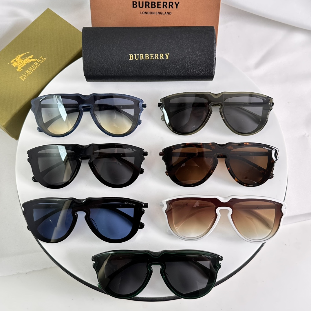 ‼️ 细节图 BURBERR*🌟🌟🌟MODEL：OBE4427🌟🌟🌟SIZE：136口0-140🌟🌟🌟