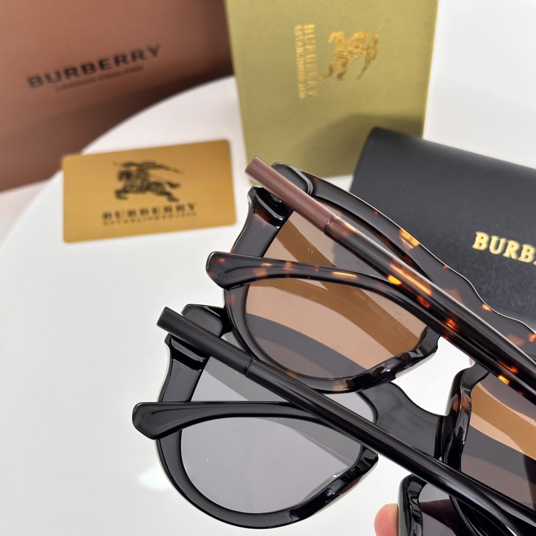 ‼️ 细节图 BURBERR*🌟🌟🌟MODEL：OBE4427🌟🌟🌟SIZE：136口0-140🌟🌟🌟