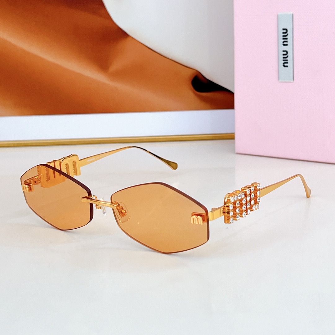  MIU MIU
MODELSMU 5692TS
SIZE：50口18-140
🔝🔝