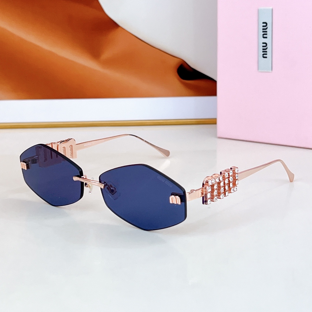  MIU MIU
MODELSMU 5692TS
SIZE：50口18-140
🔝🔝