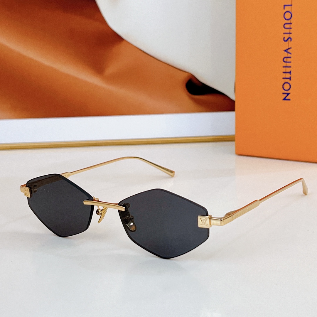  LOUIS VUITTON
MODEL：Z2192U
SIZE：57口16-145
🔝🔝
