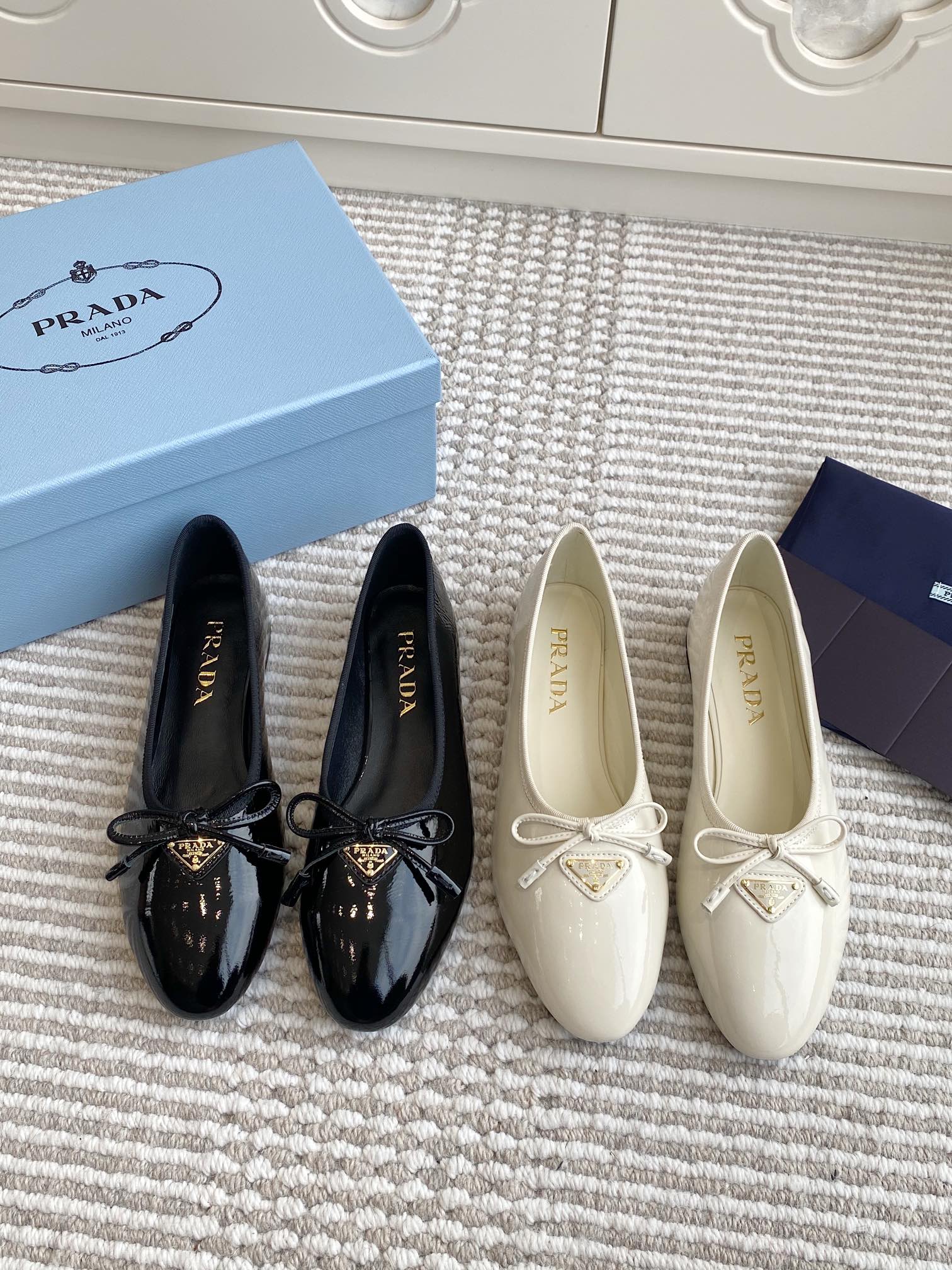 NO:164713,————— rada·flat ballet shoes·35-41, ballet shoes, prada19860909————rada·平底芭蕾舞鞋·35-41,芭蕾舞鞋,prada,Women's Shoes