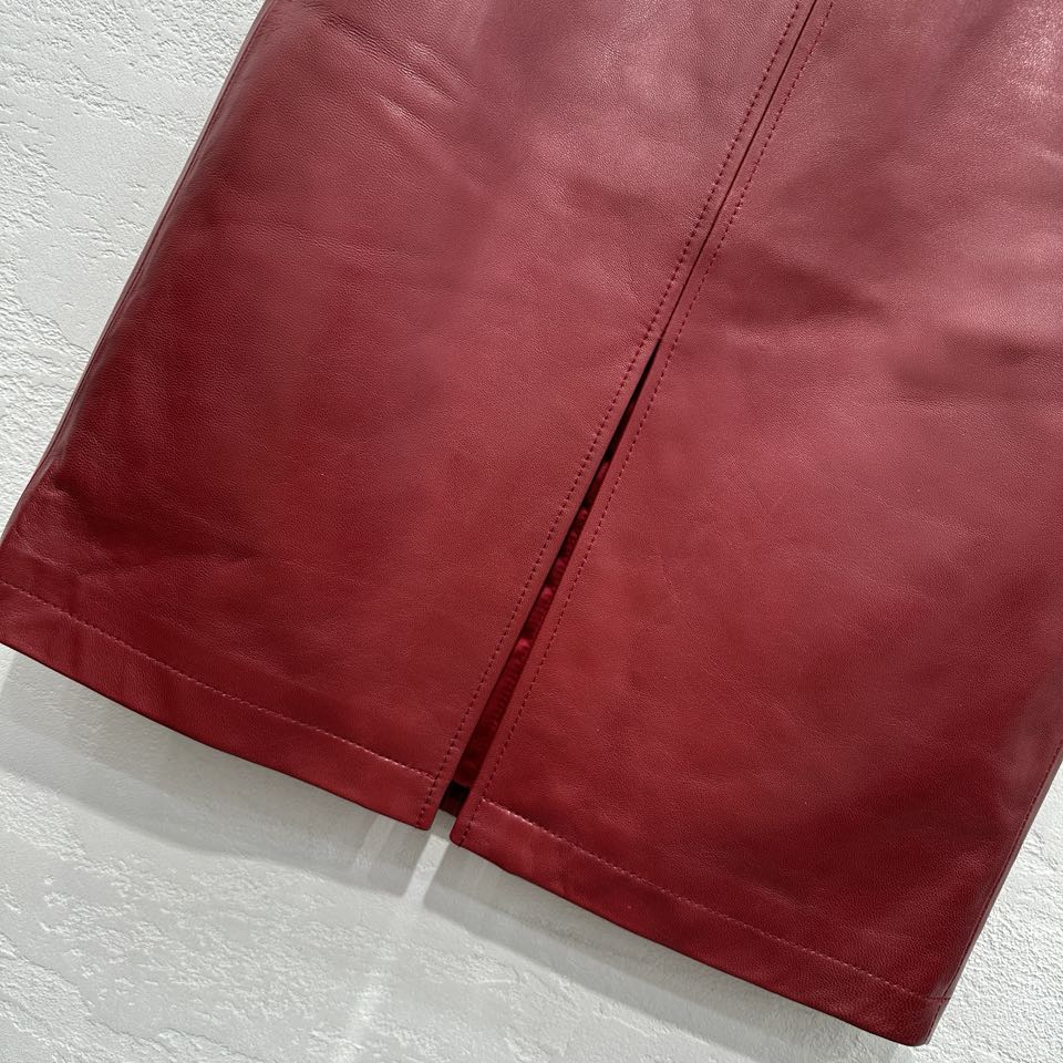 High-End Monolithic Guc*i25 Female Suit: One-Size-Fits-All, Premium Quality, Exclusive Design - 图片 3