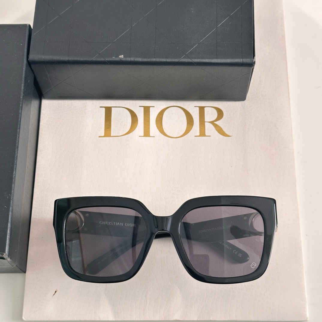 ‼️ 齐色到货 DIO*每付都有独立编码
Dio*30MONTAIGNE S8U
SIZE：54口20-