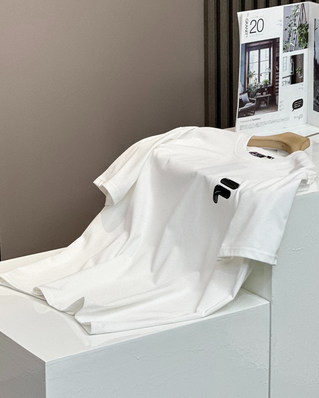 T-Shirt C124 06676