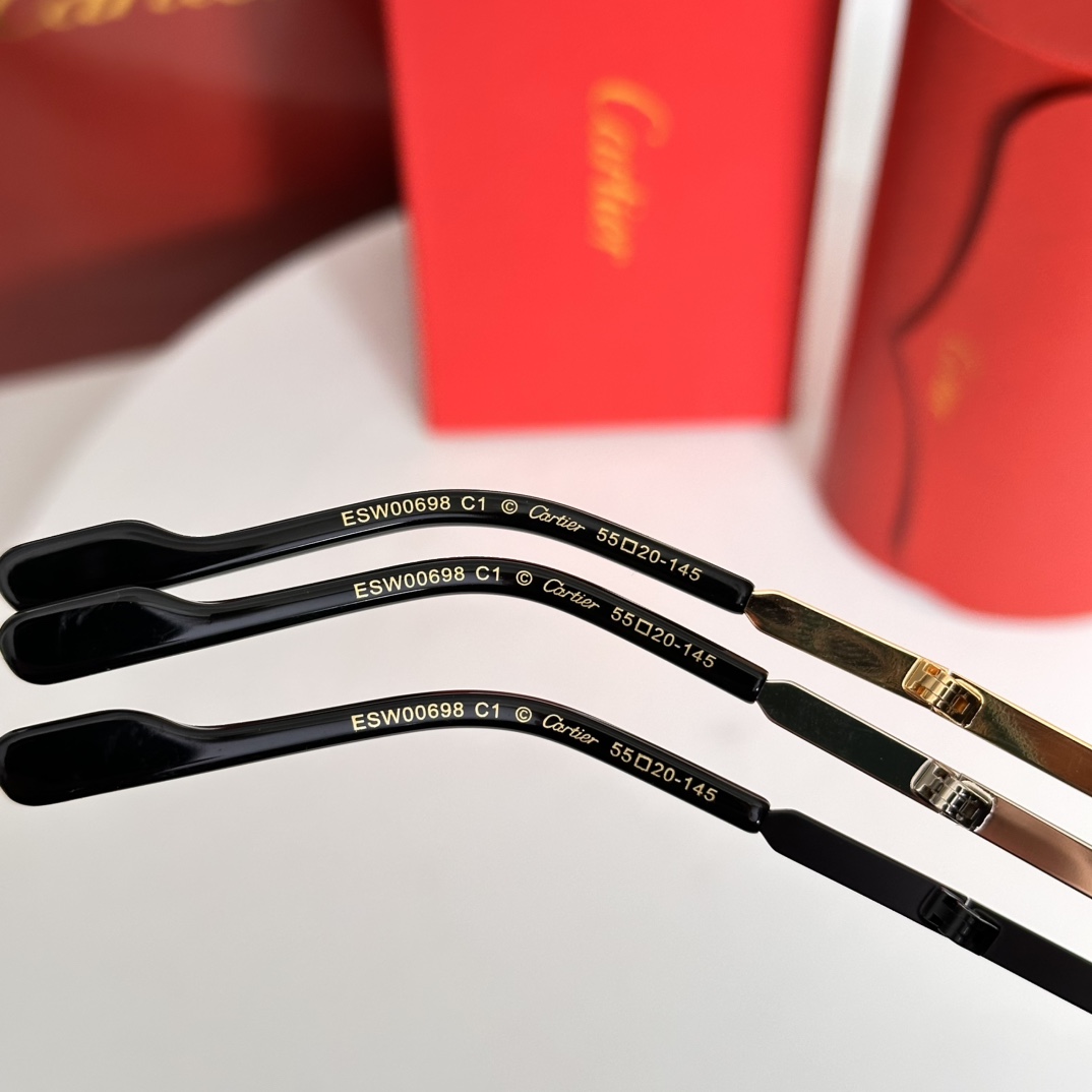 ‼️ 细节图 CARTIER
MODESW00698
Size55-20-145