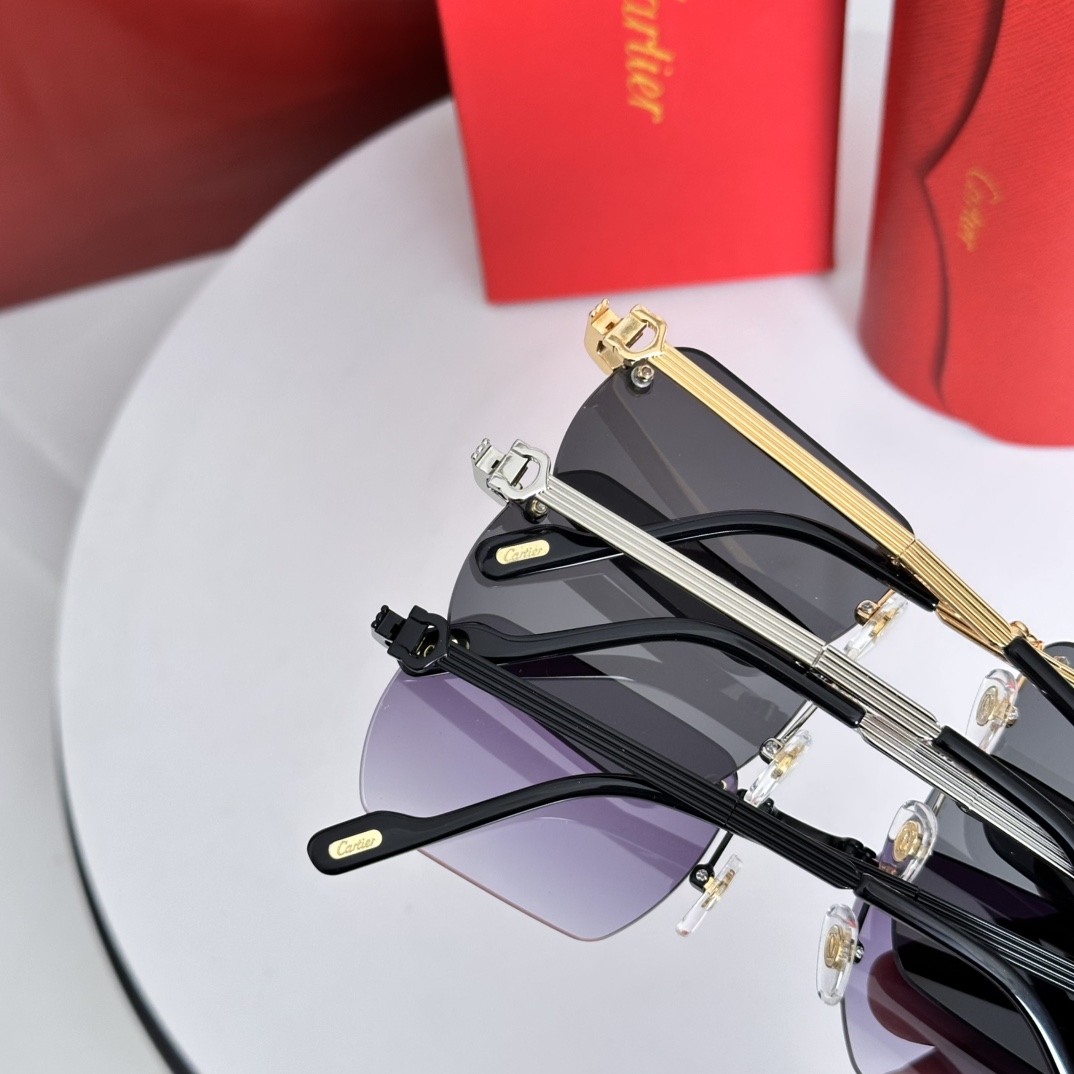 ‼️ 细节图 CARTIER
MODESW00698
Size55-20-145