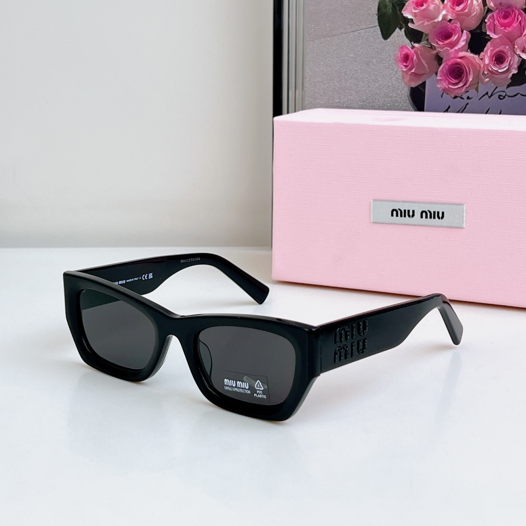  𝗠𝗜𝗨𝗠𝗜𝗨  高版跑量价
MOD：SMU09S 
Size：53-22-140
🔝🔝