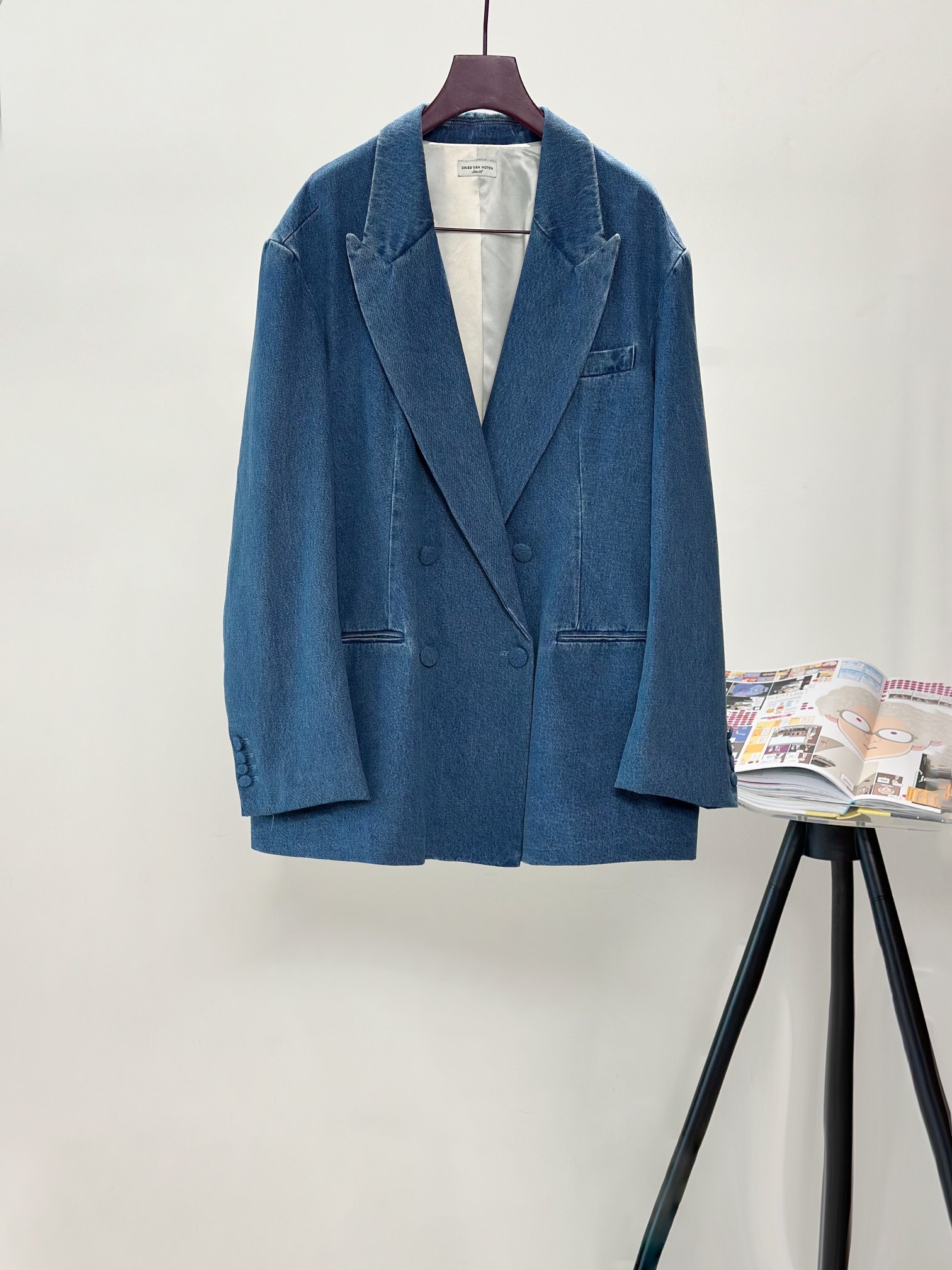 NO:315301,New original version DRIES VAN NOTEN silhouette os denim blazer large-scale products SML,,jackets & coats,business suit,alexander wang19860909新款 原版开版 DRIES VAN NOTEN 廓形os牛仔西装外套 大货已出 SML,,jackets & coats,business suit,alexander wang,Women's clothing