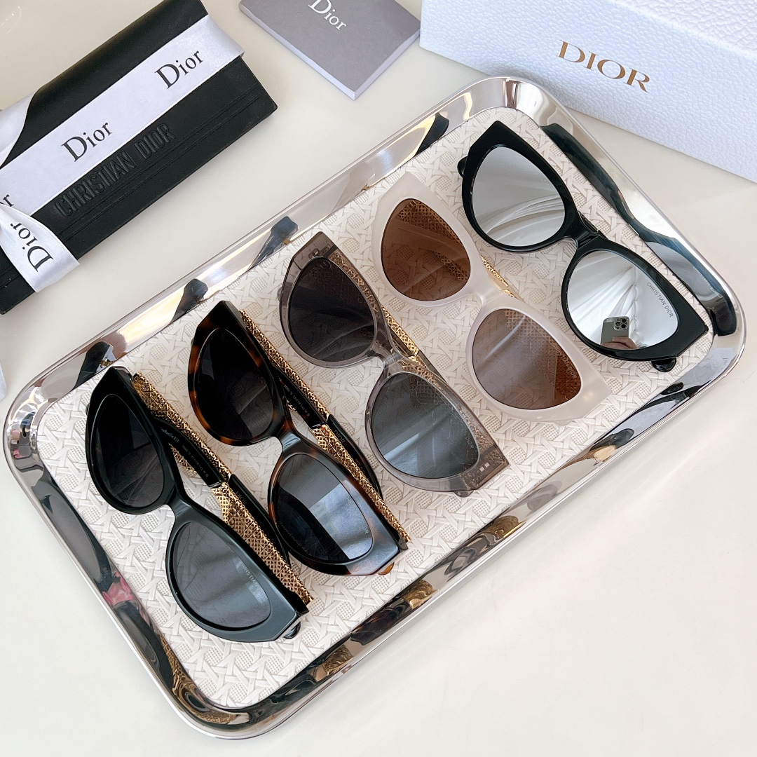  DIO* 新品
MODEL：DioRésille B1F
SIZE：55口18-145 
🔝🔝