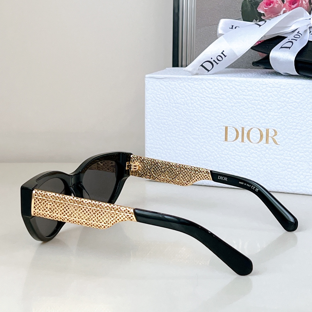  DIO* 新品
MODEL：DioRésille B1F
SIZE：55口18-145 
🔝🔝