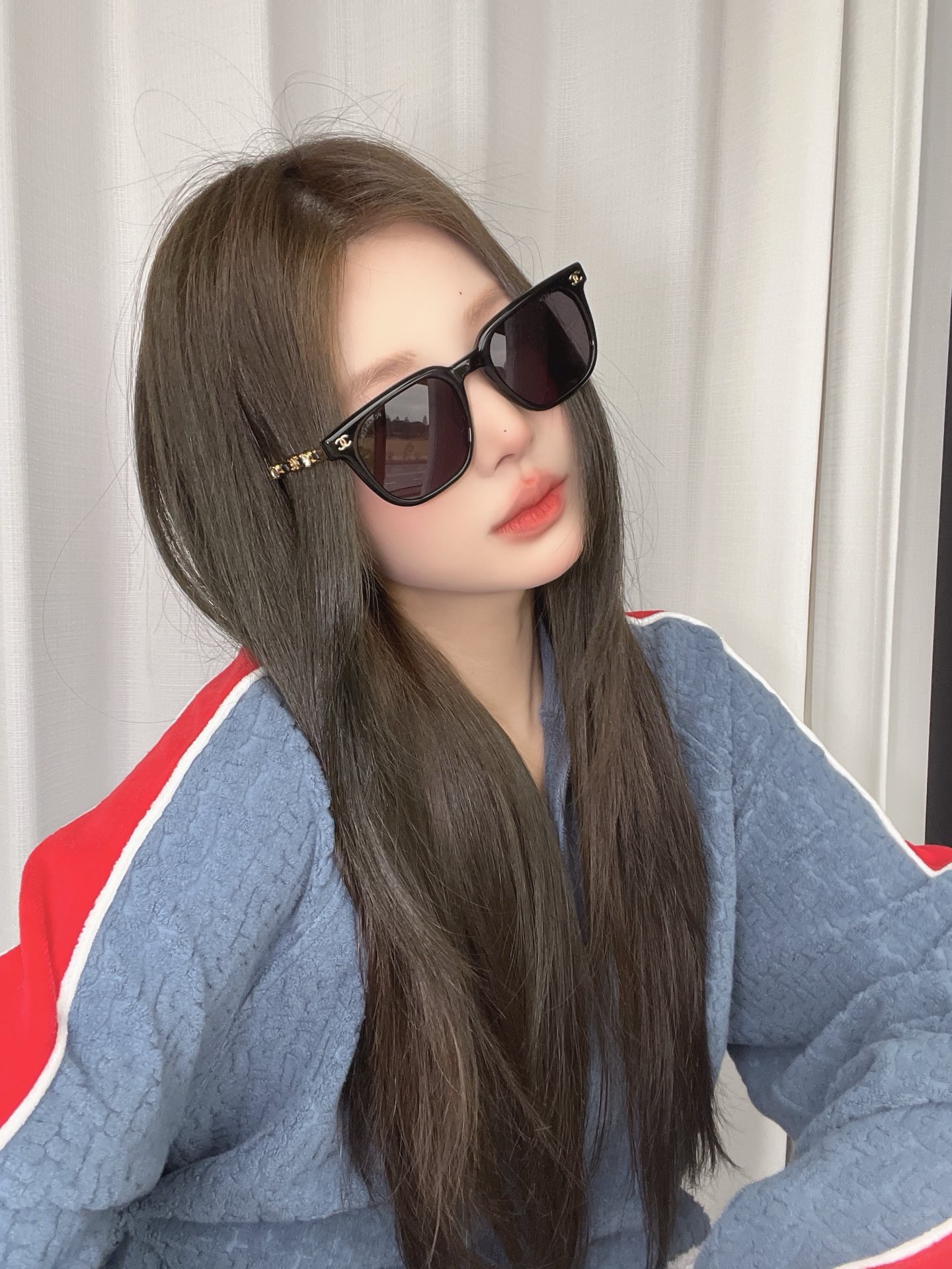  CHANE*  
Mod：CH 6808 
Size：52口21-145 
 模特图