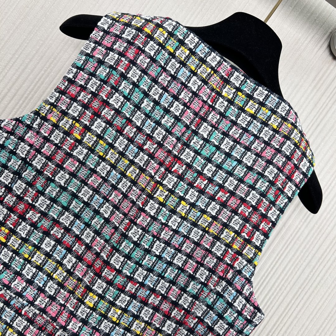 Elegant Plaid Sequin Vest Dress - Spring Collection, Flattering Fit 8 i1739261159 2890 6