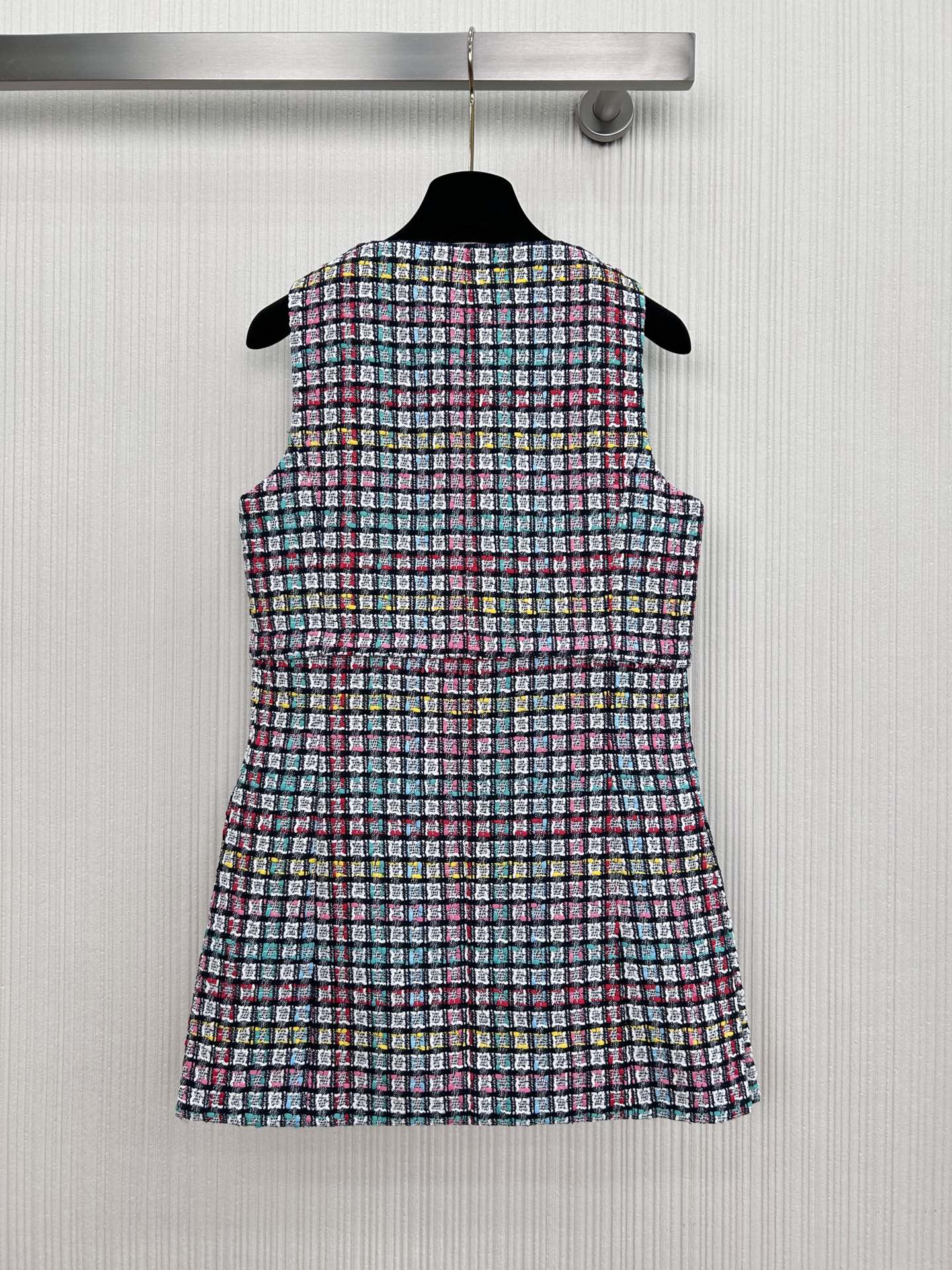 Elegant Plaid Sequin Vest Dress - Spring Collection, Flattering Fit 7 i1739261159 7825 5