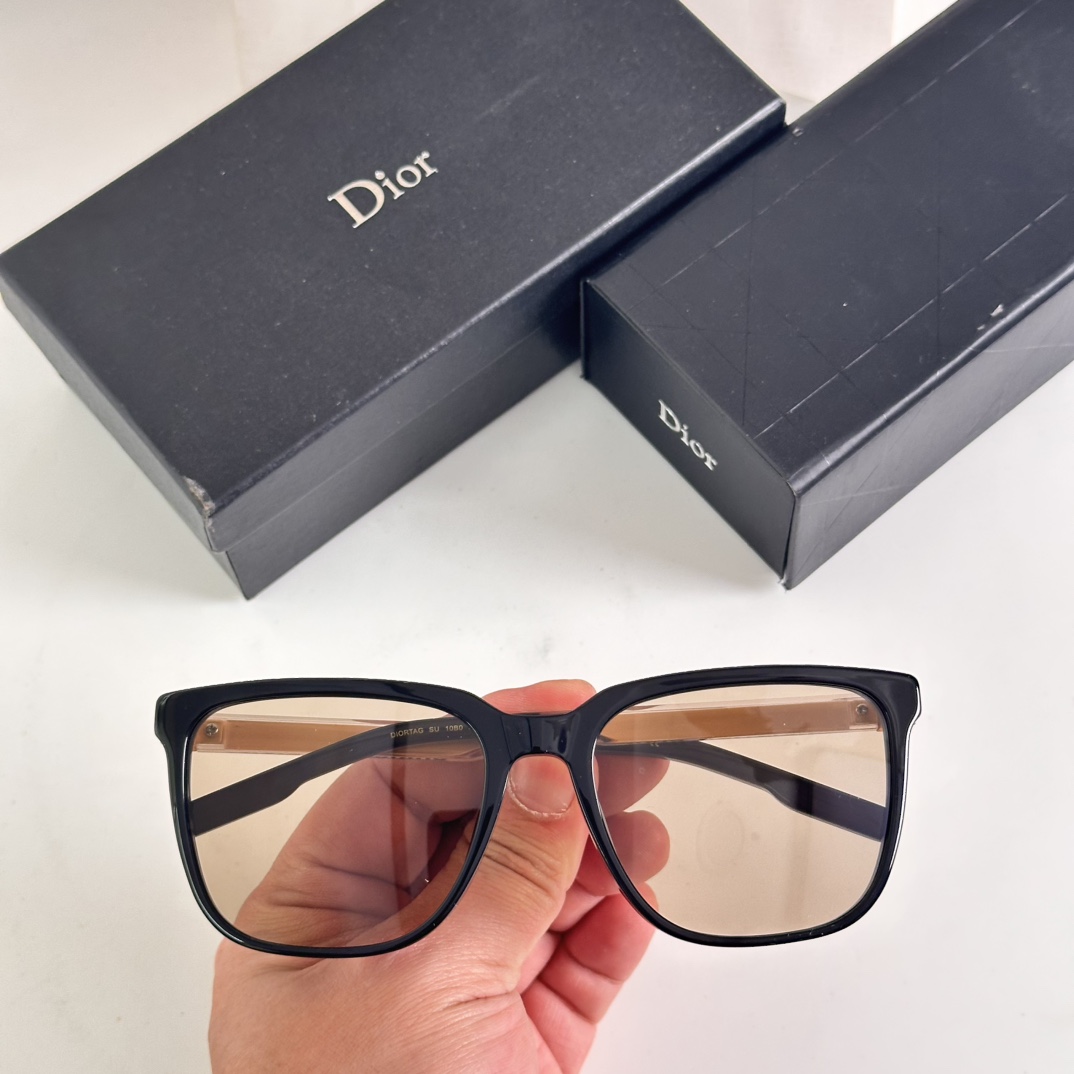 ‼️DIO*🌟🌟🌟MODEL：DIORTAG SU🌟🌟🌟