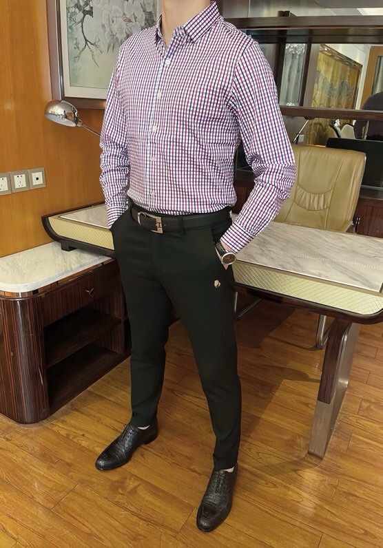 NO:116081,Burberry-2025 counter latest hot shirts are shipped, hot-selling items in European and American counters!  Selected Italian imported tensile   recycled fiber with simple design, the latest contrasting color fine plaid is elegant and fashionable, and the business and leisure are very good. Number of codes 48-56 (model 173/130 wears 48, with Hong Kong Lane Crawford gift box packaging), alexander wang19860909博柏利-2025专柜最新爆款衬衣出货 欧美专柜热销单品！精选意大利进口天丝 再生纤维搭配简约的设计,最新撞色细格纹雅致不失时尚 商务休闲都非常不错.码数48-56（模特173/130穿48、配香港连卡佛礼盒包装）,,alexander wang,Men's clothing