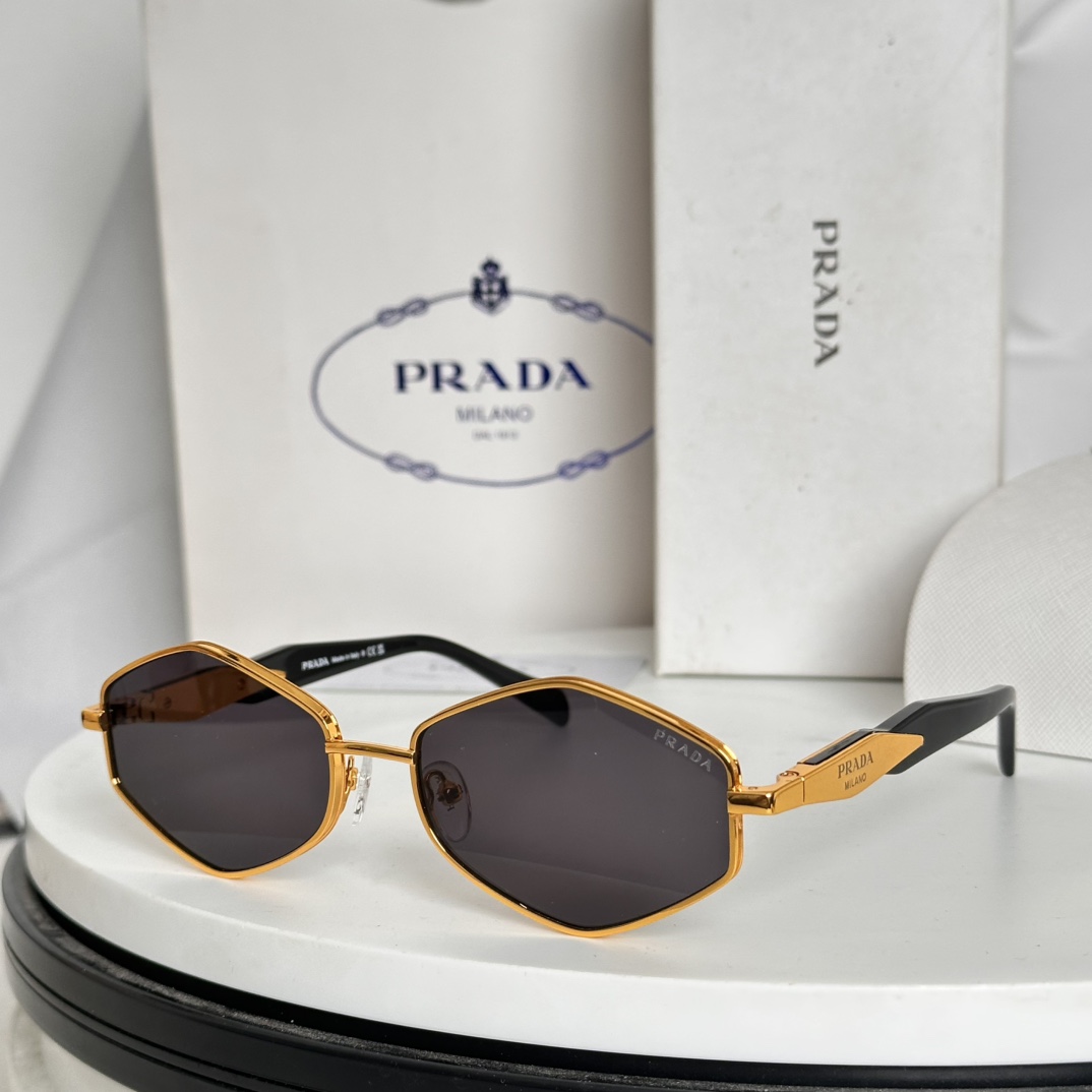  ‼️PRAD*⭐️⭐️⭐️MODELSPR 221Z⭐️⭐️⭐️SIZE：60口18-125⭐️⭐️⭐