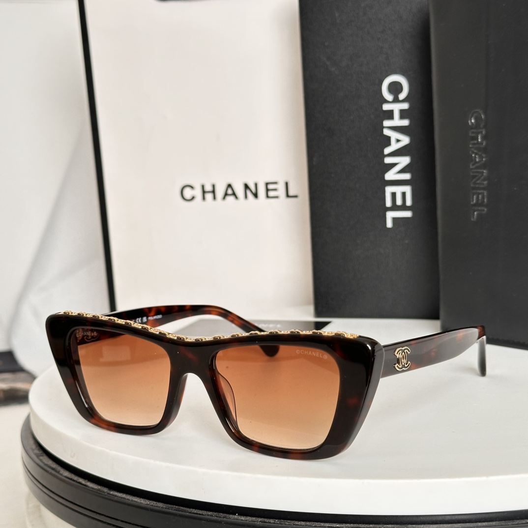  ‼️CHANE*
Model CH5540
Size 54-17-140。