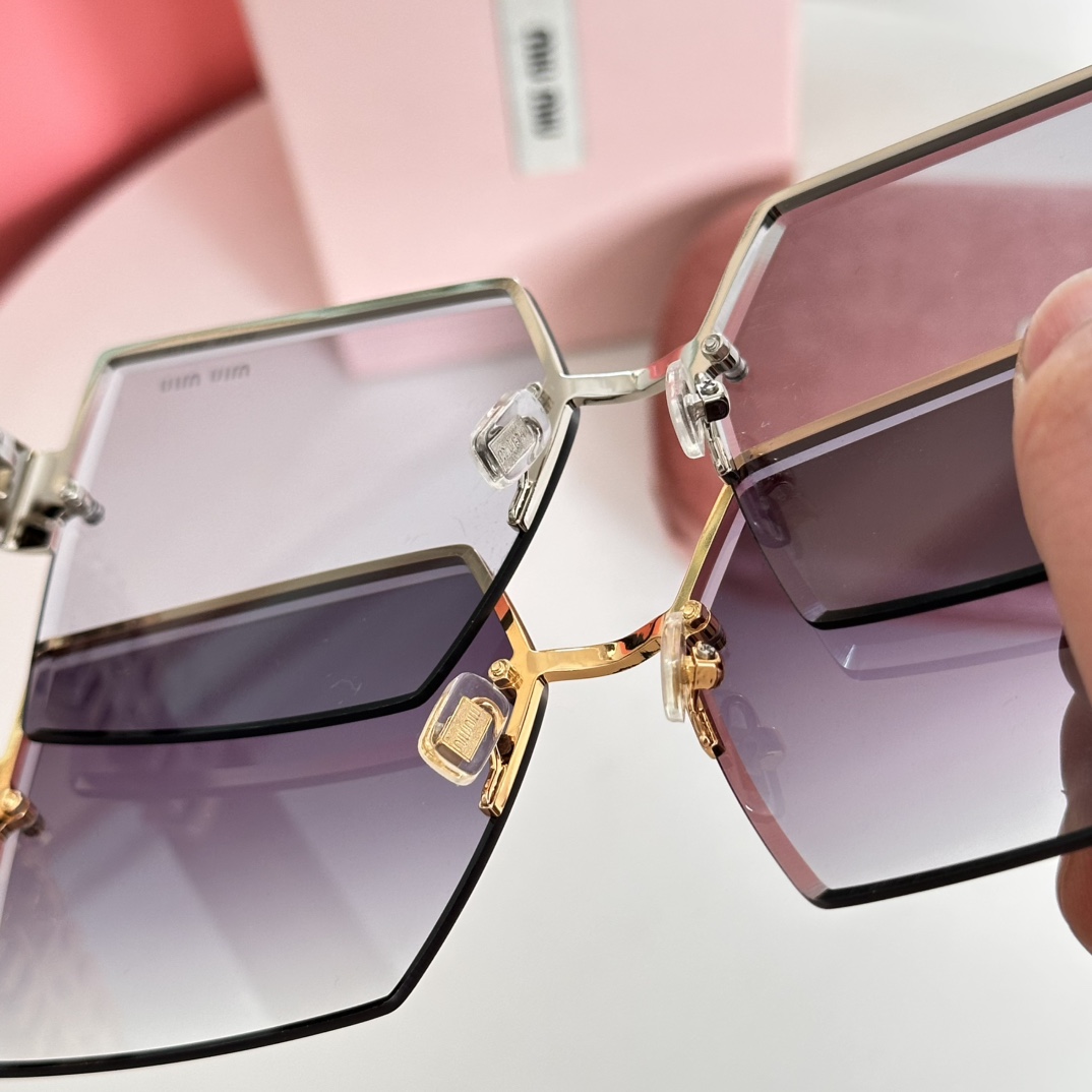 ‼️ 细节图 MIU MI*🎀🎀🎀MODELMU 117AV 🎀🎀🎀SIZE：50口18-140🎀🎀🎀