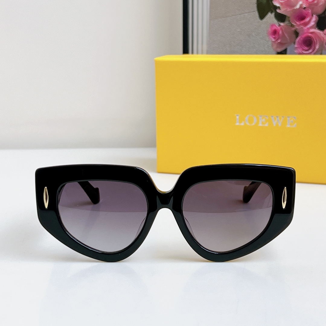  新品发售‼️
LOEWE  罗意威
MODEL：LW40155
SIZE：51口18-145
🔝🔝
