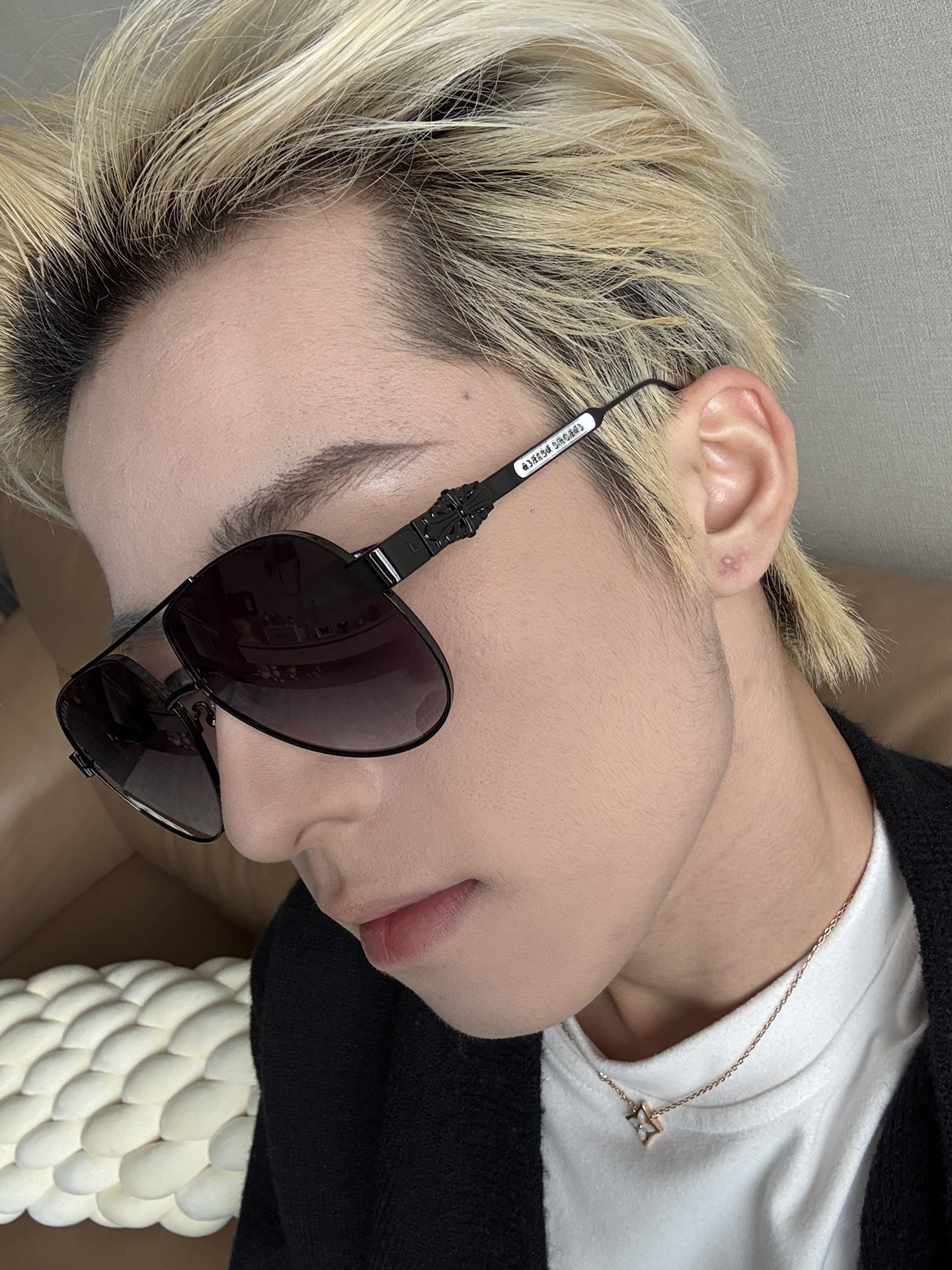  新款 CH8013 眼镜界的爱马仕 Chromehearts 克罗心眼镜 男女款太阳镜 金 镜架 顶