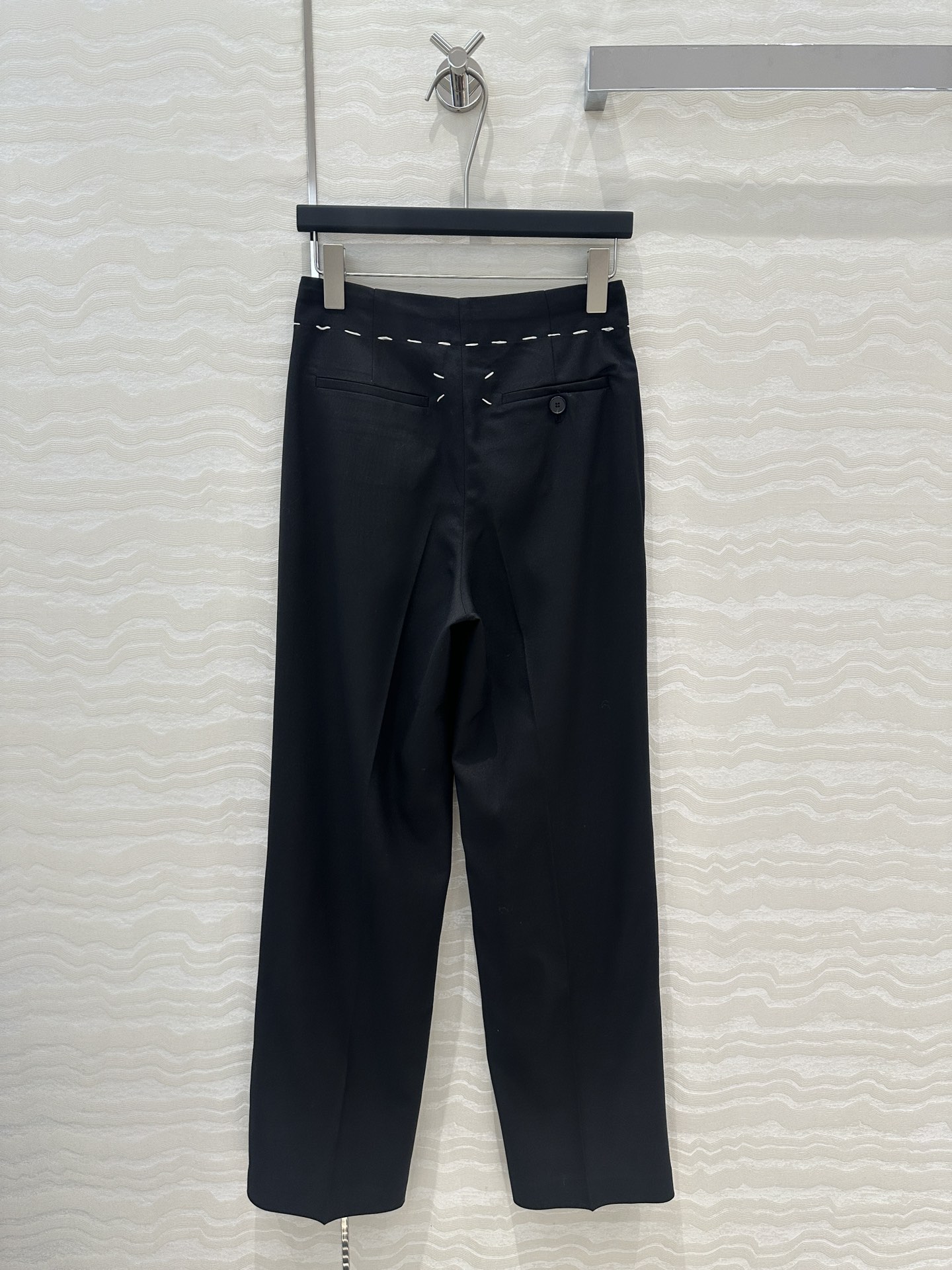 P594 Dress: Versatile, High-Quality, Unique Design with Maggie M.M.’s Shorts - 图片 8
