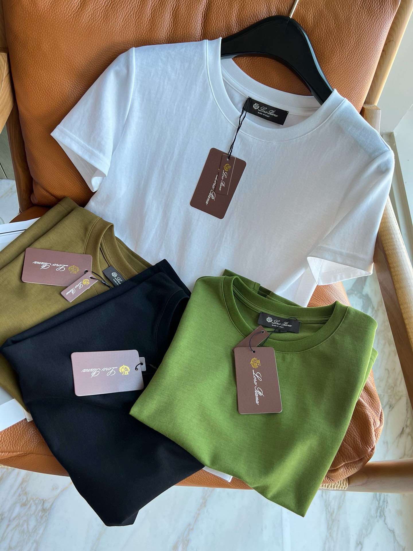 LoroPiana 100% Cotton T-shirt Collection for Spring and Summer Essentials - 图片 4