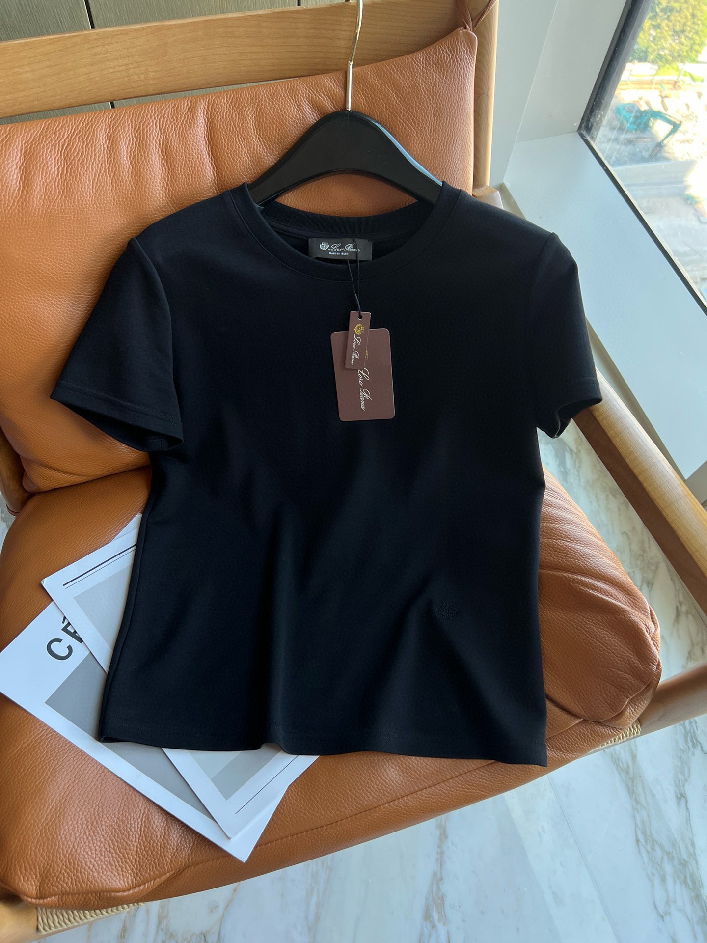 LoroPiana 100% Cotton T-shirt Collection for Spring and Summer Essentials