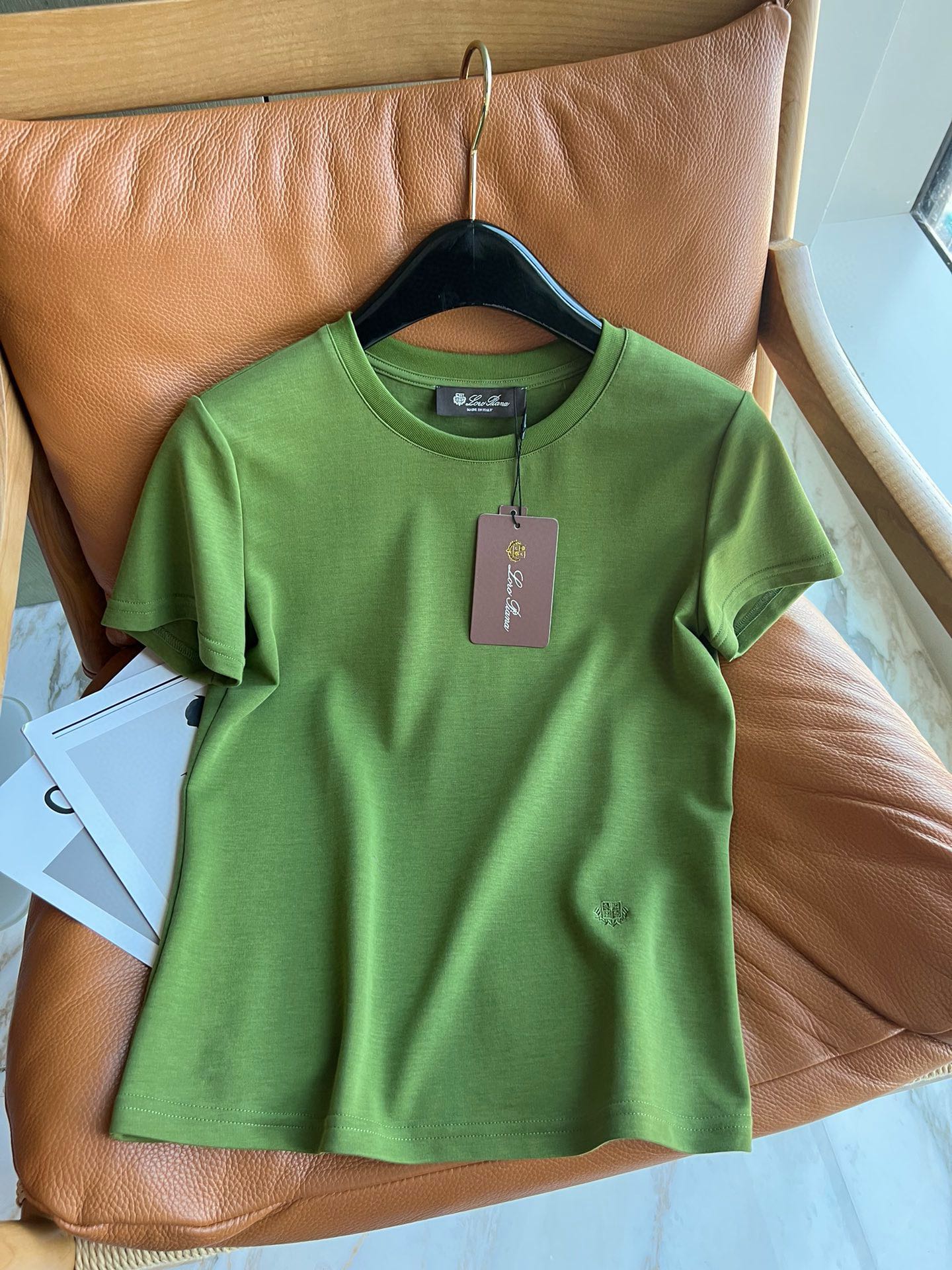 LoroPiana 100% Cotton T-shirt Collection for Spring and Summer - 图片 2