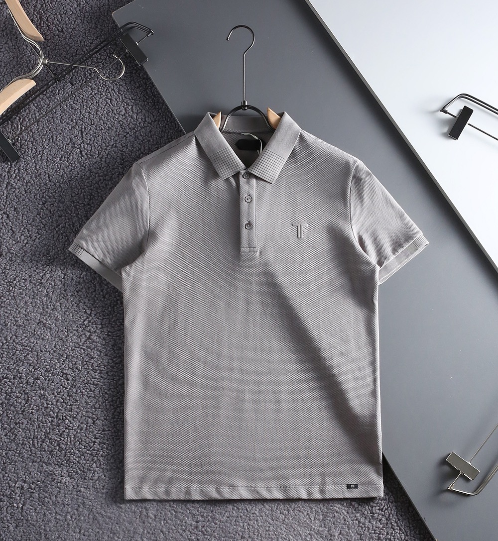 “Tom Ford Men’s Silicon Polo Shirt: Black, White, Grey, M-XXXL Sizes Available” - 图片 2