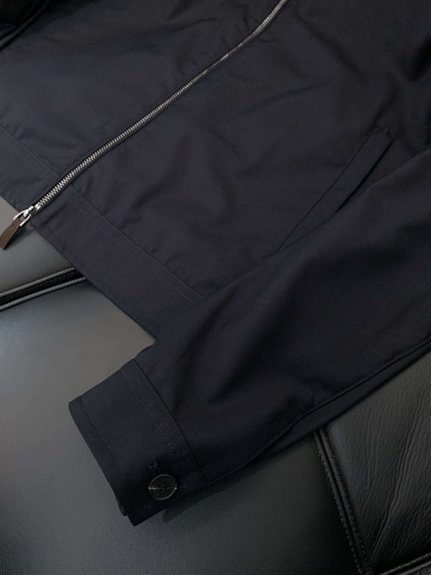 ，杰尼亚 Zegna，2025春季最新品，专柜同步有售，原单狠货，时尚休闲夹克翻领外套，采用进口原版面料