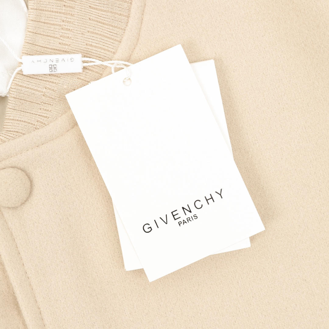 GVC 新配色刺绣字母皮袖拼接羊毛呢棒球服夹克