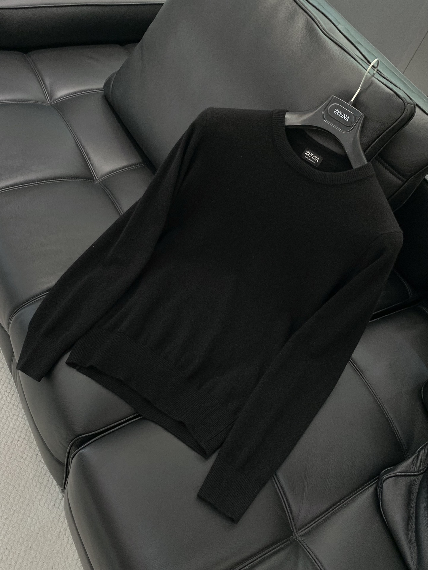 ，杰尼亚 Zegna，2025春季最新品，专柜同步有售，原单狠货，时尚休闲圆领长袖针织毛衣，采用进口原版