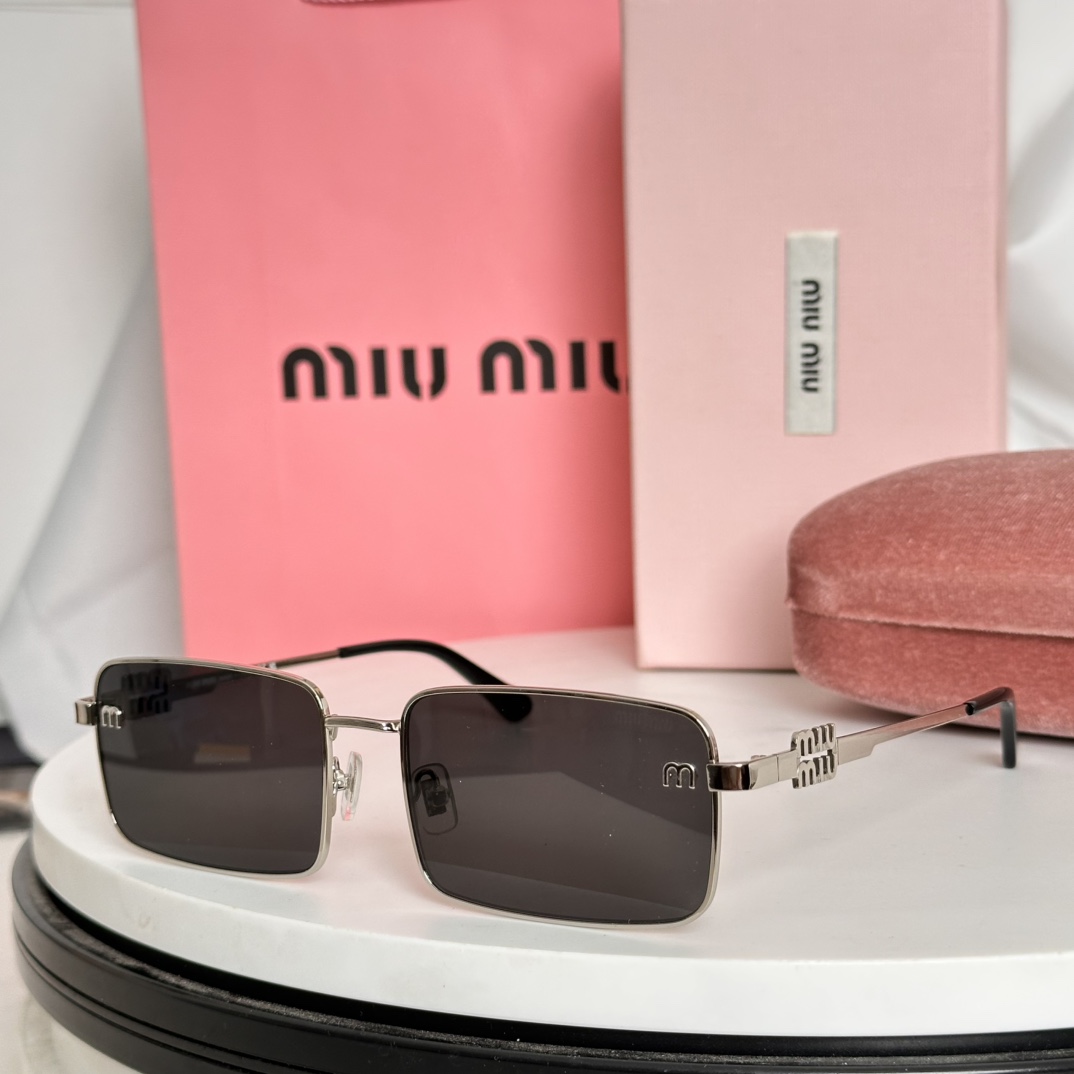  ‼️MIU MI*🎀🎀🎀MODELSMU808🎀🎀🎀SIZE：57口18-145🎀🎀🎀