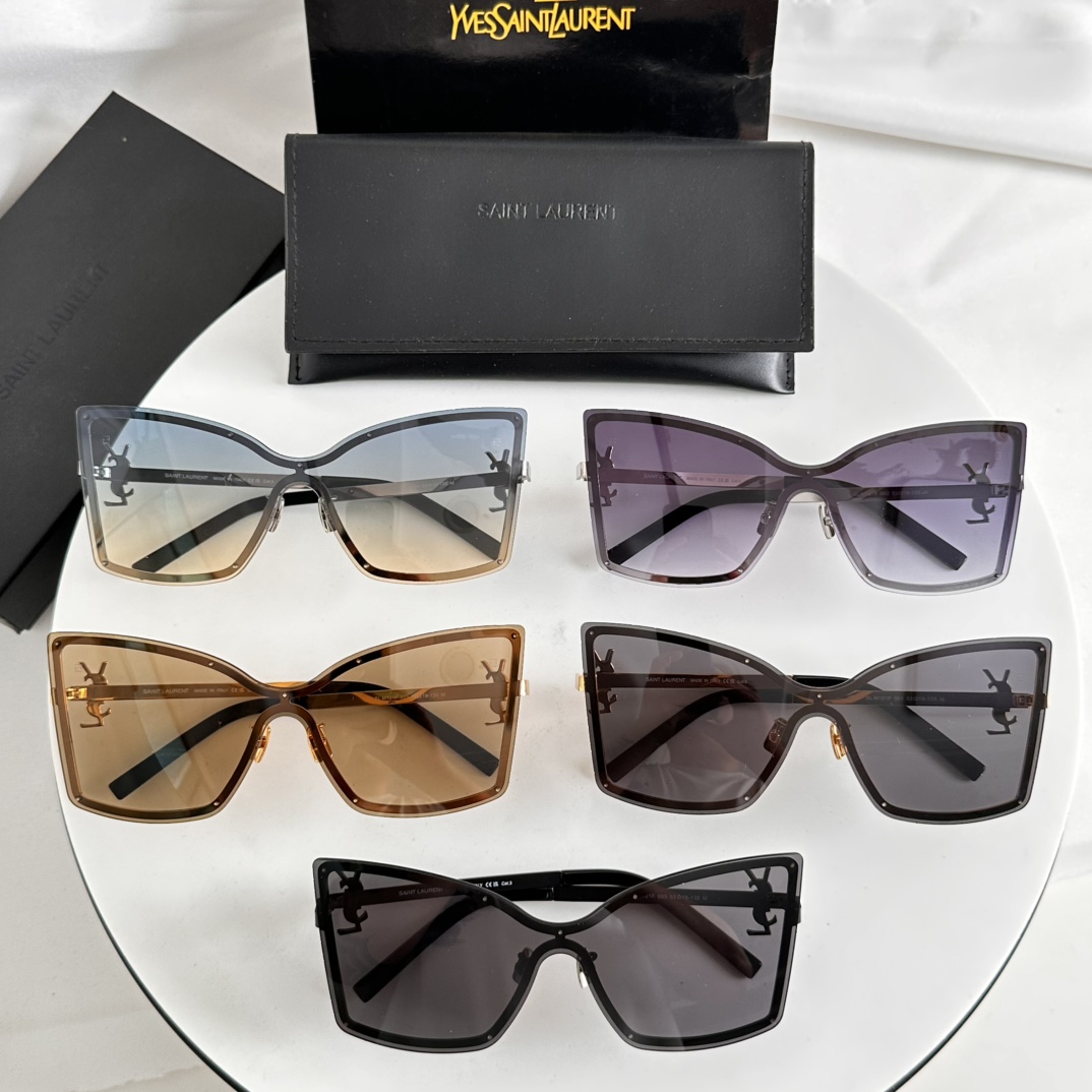  ‼️☀️Ysl潮人排队〰️  🕶️SL M121F 2025上新咯
凹造型绝了 炫酷大猫眼🐱
Size