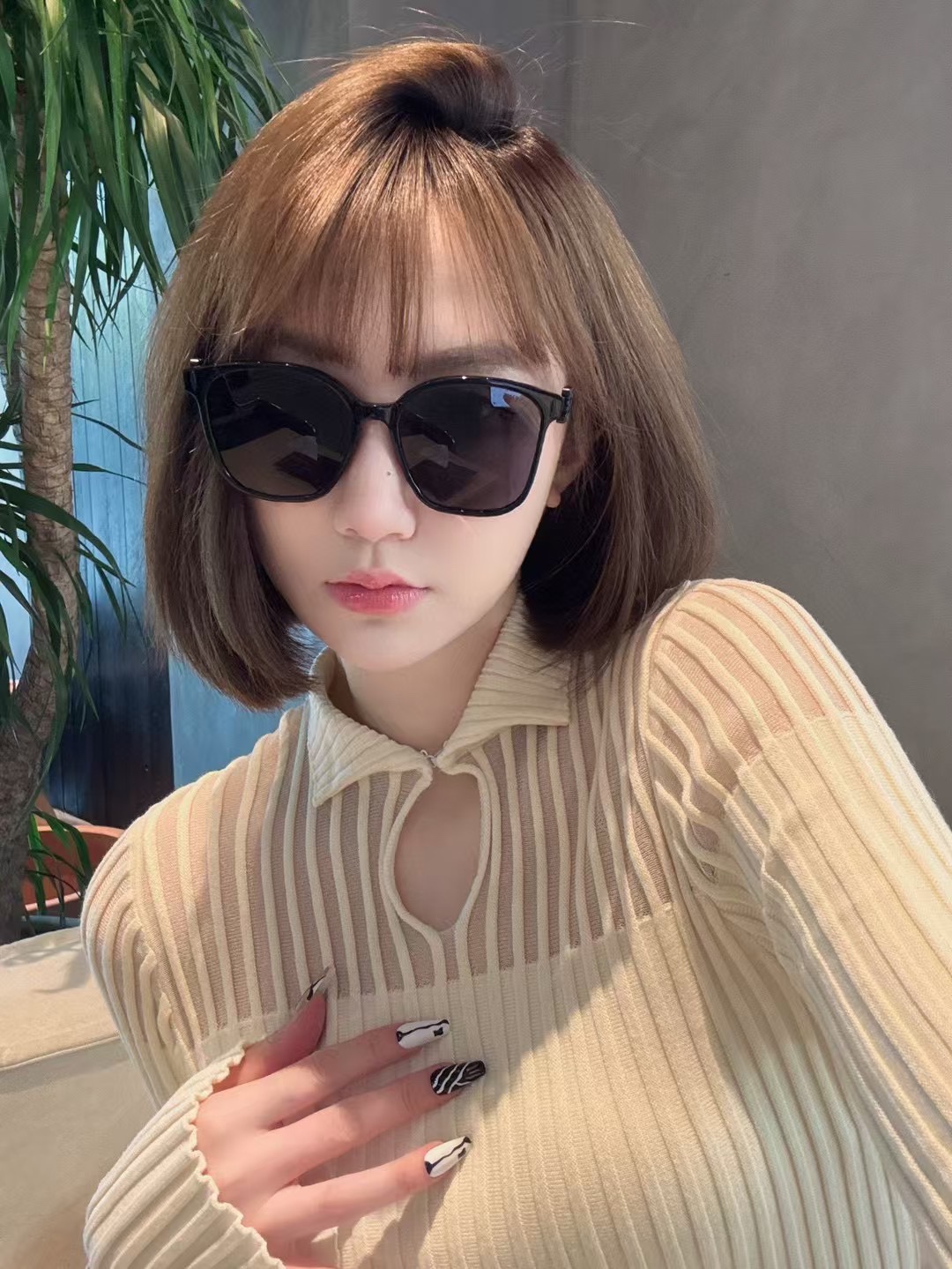 ‼️LOEWE罗意威新款眼镜  
MODEL：LW50402
SIZE：55口18-145
