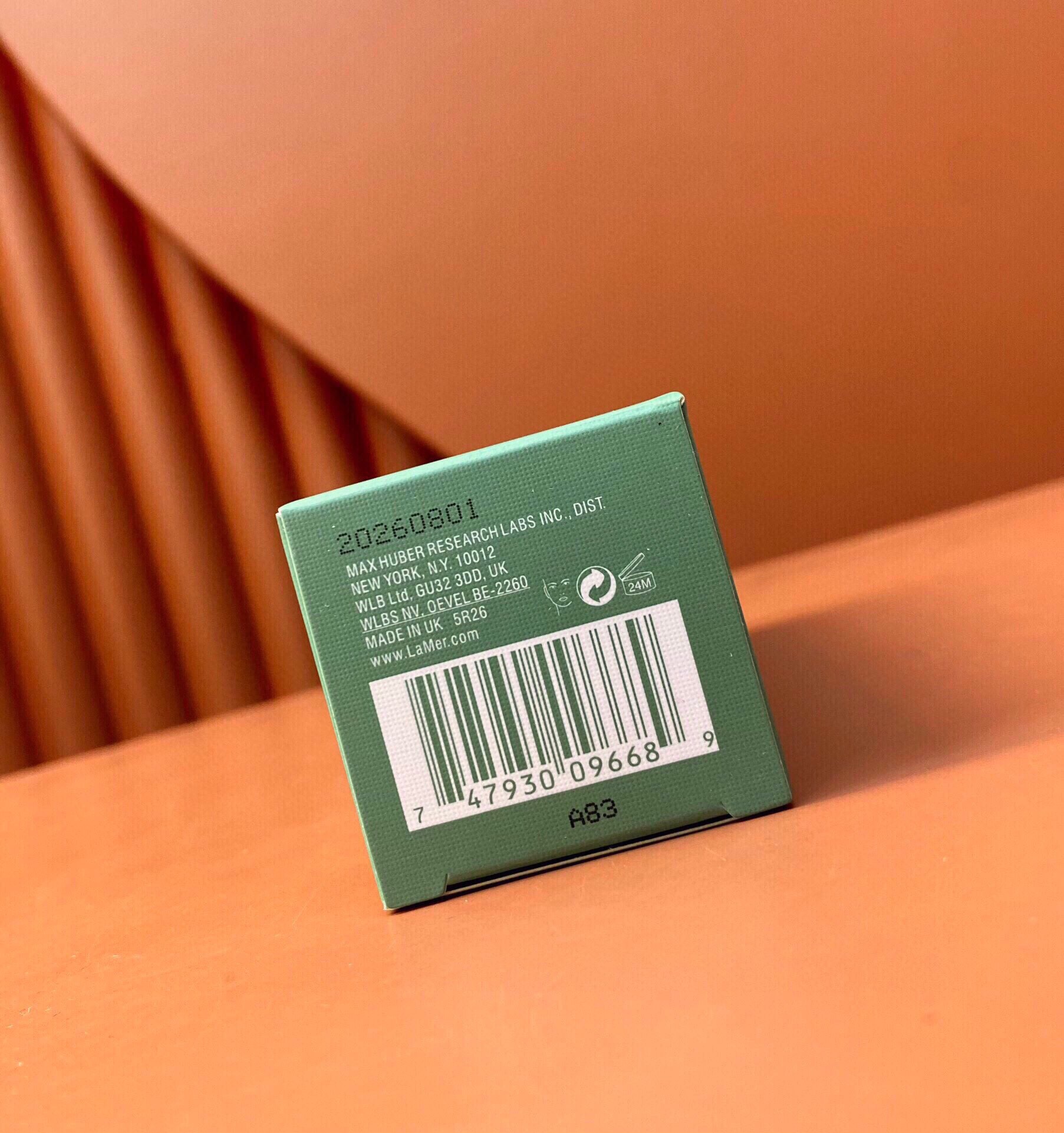 ✨50包
新版海蓝之谜紧塑刀精华30ml❗️❗️❗️lamer海蓝之谜新品新提升塑颜紧塑刀精华~
有效提升皮肤紧致度、缩小毛孔，用完会变小脸。密集修护能量，显著提拉紧致轮廓，让松弛的肌肤塑造年轻弹润的立体脸庞
