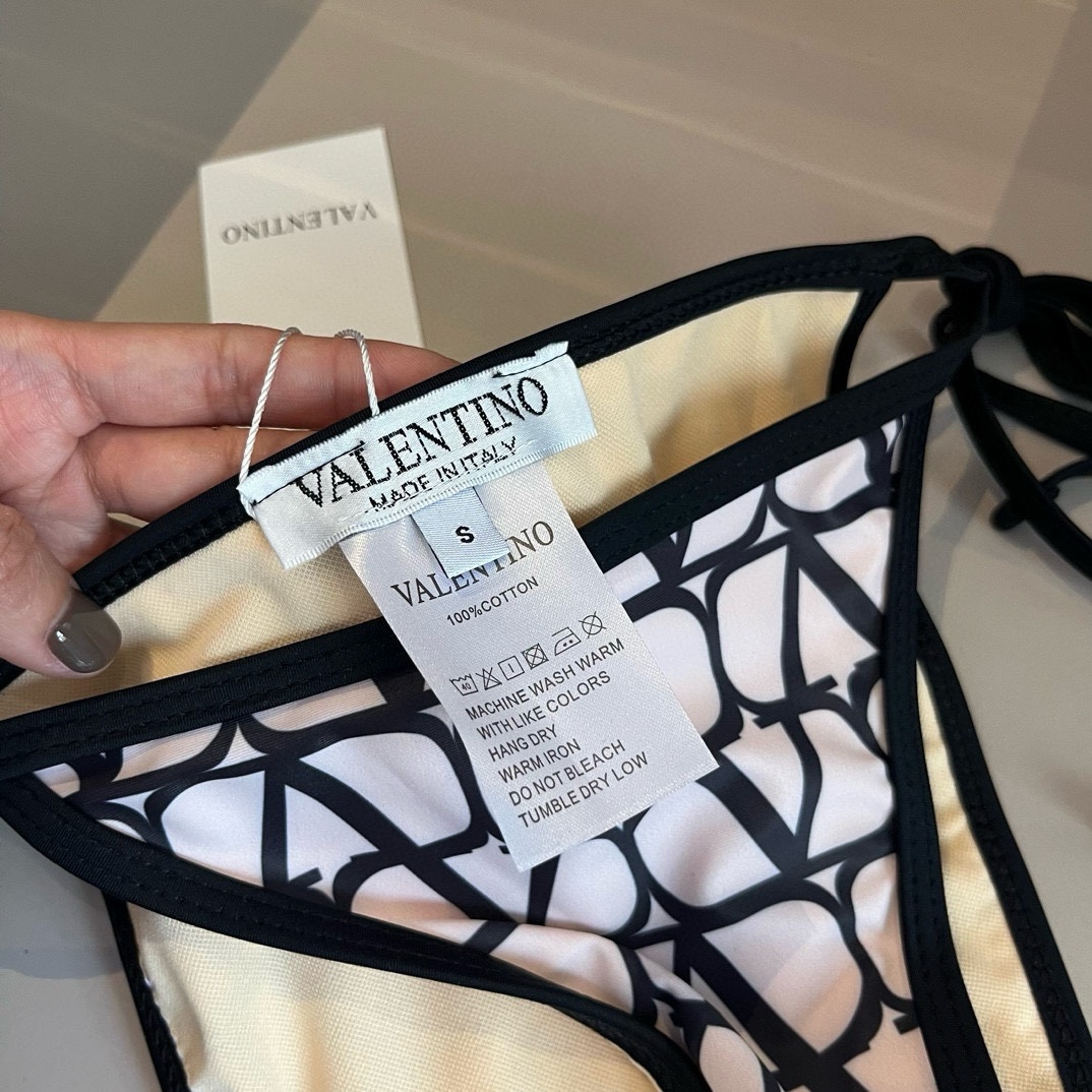 Stylish Valentino Bikini: Special 137 Collection, Hot and Good to Wear - 图片 7