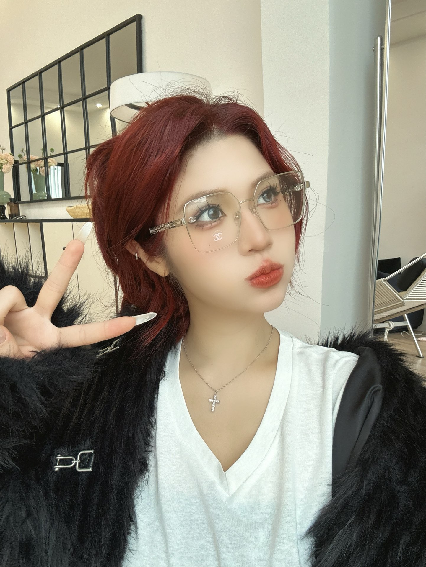  上脸图
老钱风双编织字母镜腿
CHANE*
MOD：4226
SIZE：58口18-145
🔝🔝