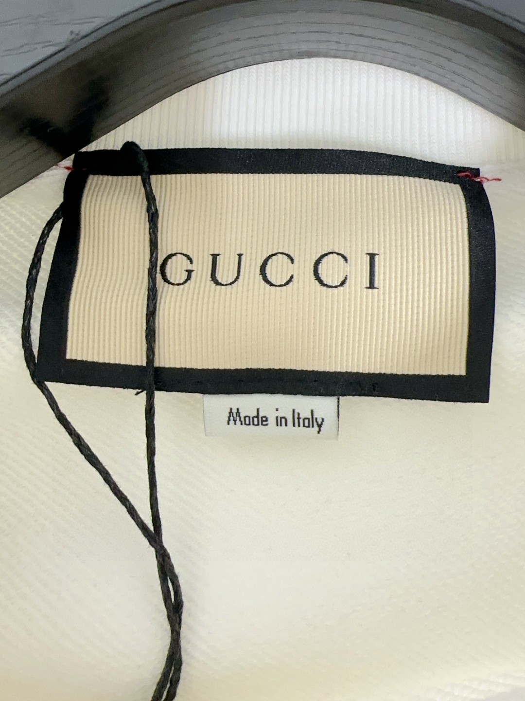  🐮 Gucci 古奇 🔥 高版本 码数：S-XL 🆕 顶级长袖圆领卫衣 👍高级定制百搭款，意大利进口面