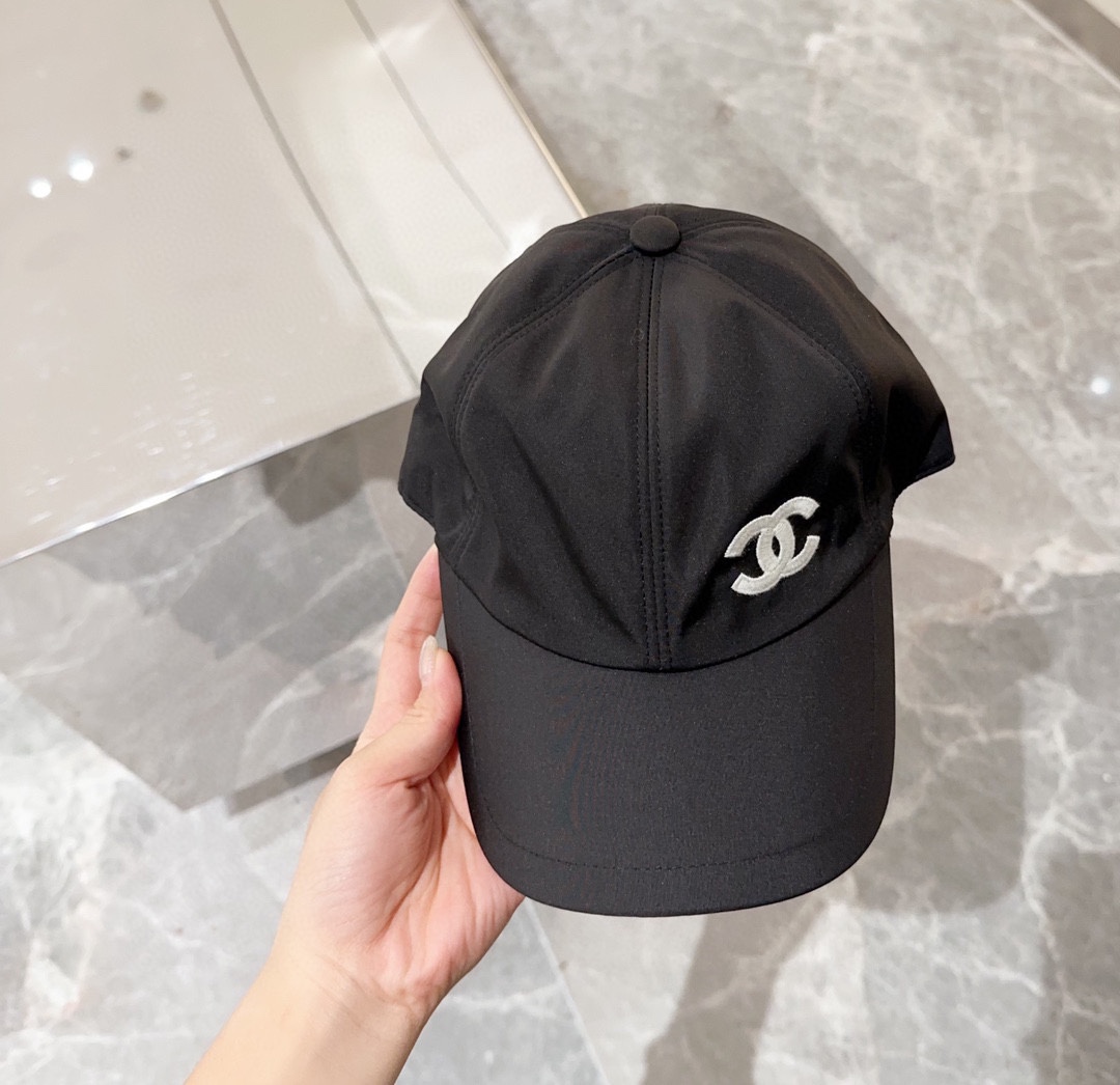 NO:220754,CHANEL Chanel early spring new original single baseball hat, exquisite, pure and stylish, cool and fashionable, the counter is out of stock, excellent quality hat, fisherman hat, baseball hat, knit hat, hat, chanel, chanel, espadrilles, hats19860909CHANEL 香奈儿早春新款原单棒球帽, 精致純也格调很有感觉,很酷很时尚,专柜断货热门,质量超赞帽子渔夫帽棒球帽针织帽,帽子,chanel,chanel,espadrilles,hats,hat