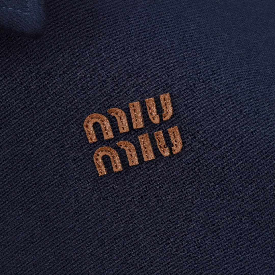 Miu Miu/缪缪 字母贴绣空气层拉链夹克外套